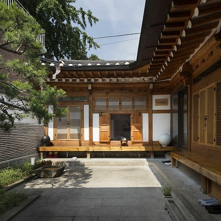 Xiwoo Hanok Guesthouse Seul Zewnętrze zdjęcie