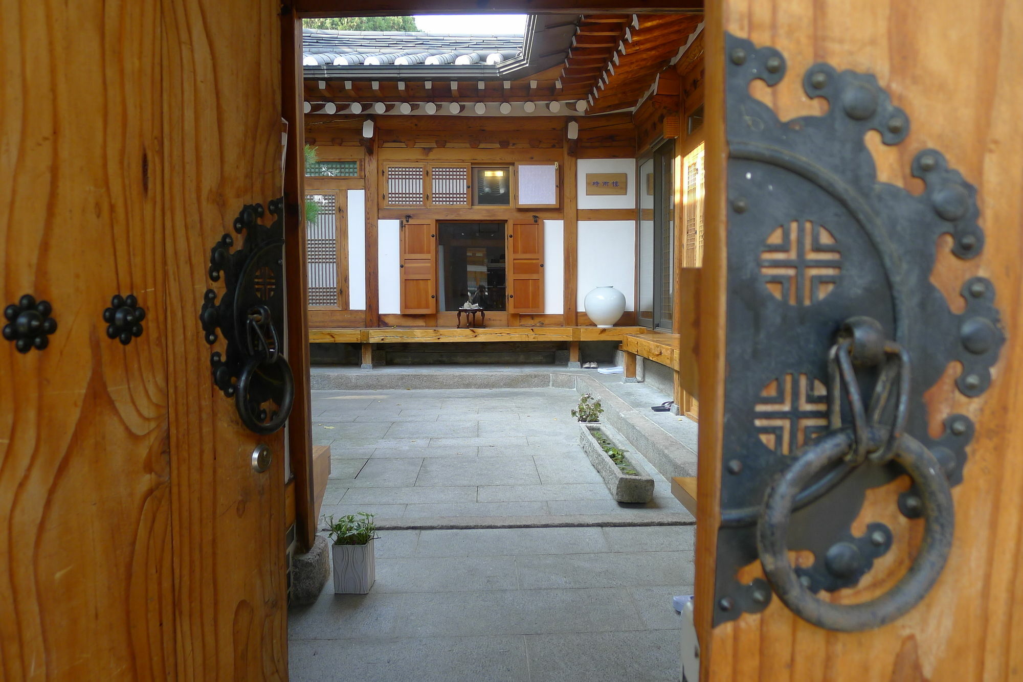 Xiwoo Hanok Guesthouse Seul Zewnętrze zdjęcie